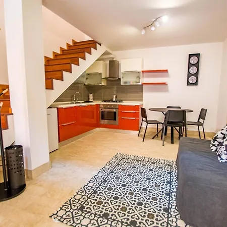 La Casa Di Lu Apartamento *
